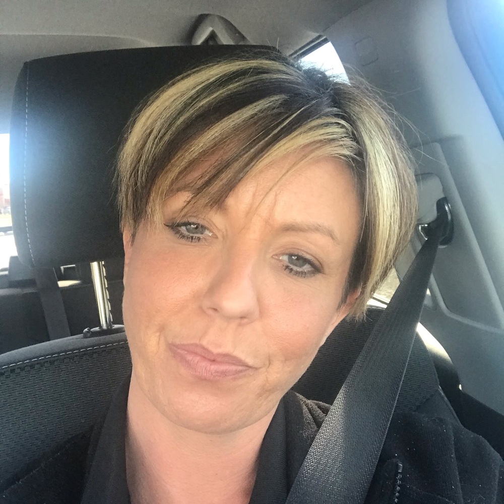 Meet your Posher, Melissa
